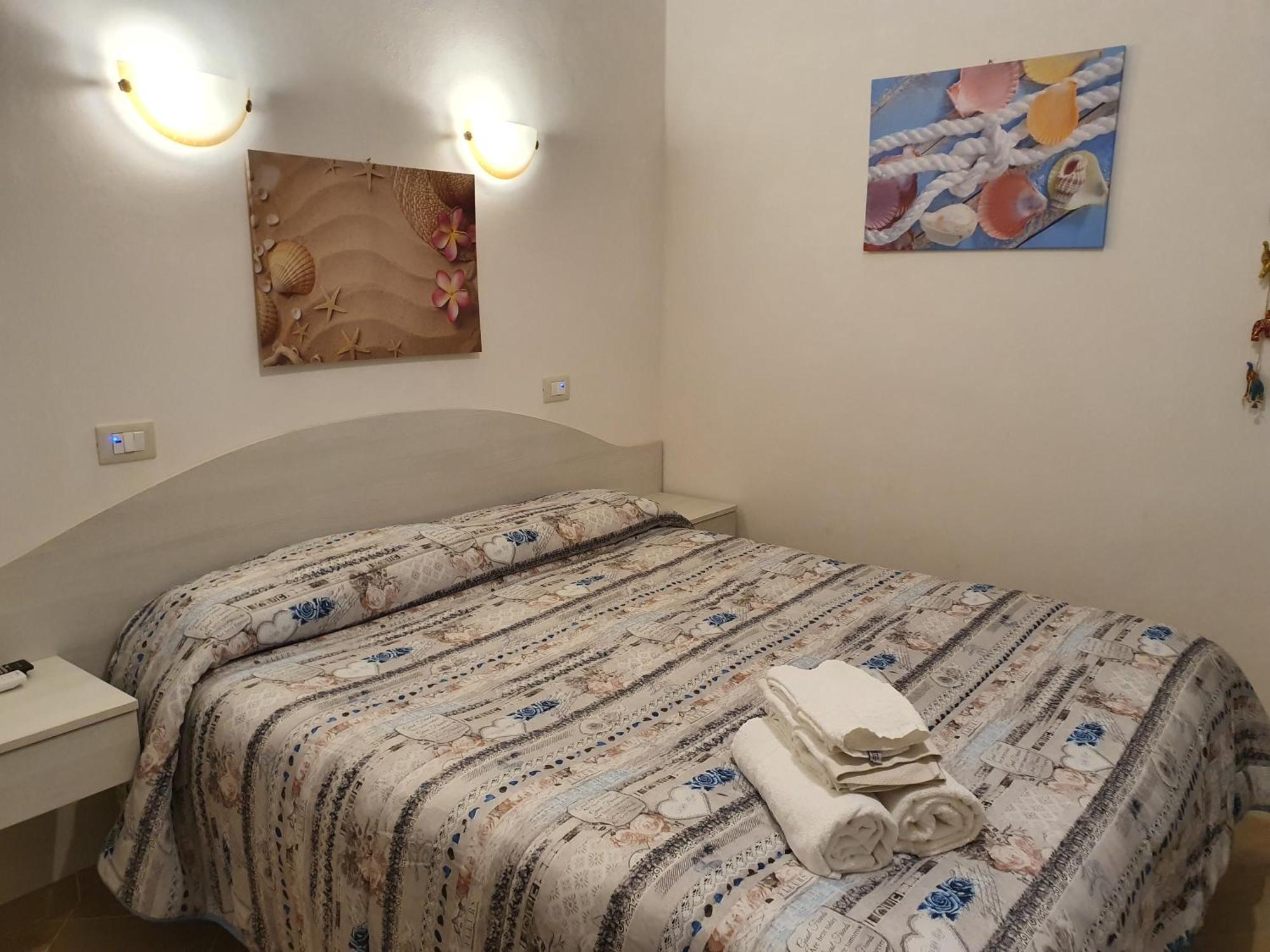 Agrisicilia Pensionat Marinella di Selinunte Rum bild
